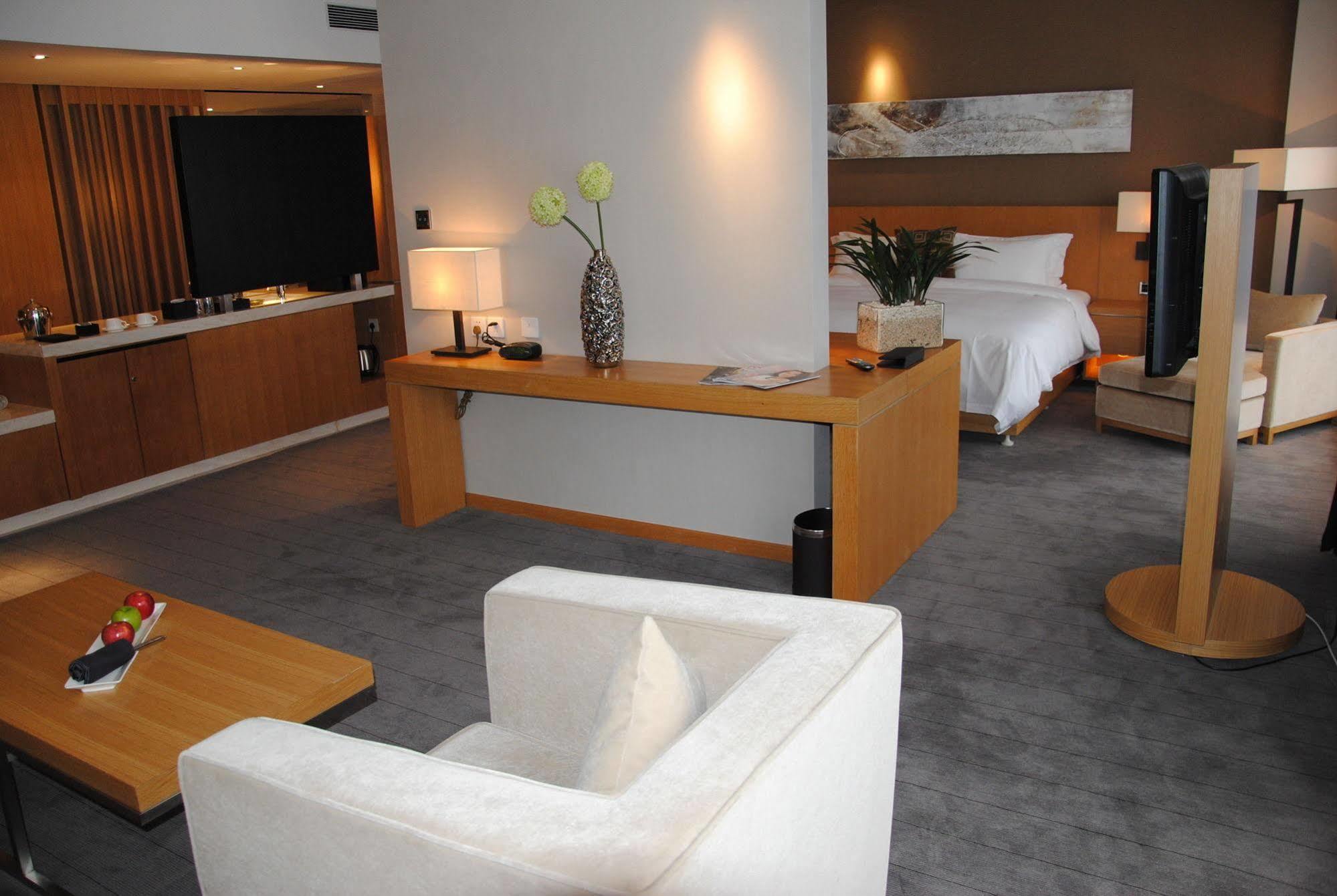 Shenyang Tianfeng International Hotel ภายนอก รูปภาพ