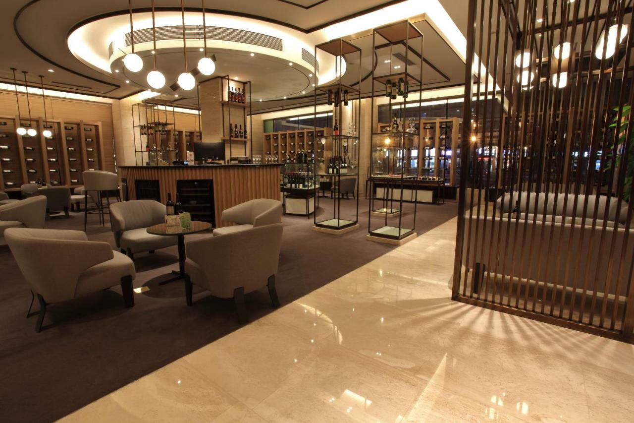 Shenyang Tianfeng International Hotel ภายนอก รูปภาพ